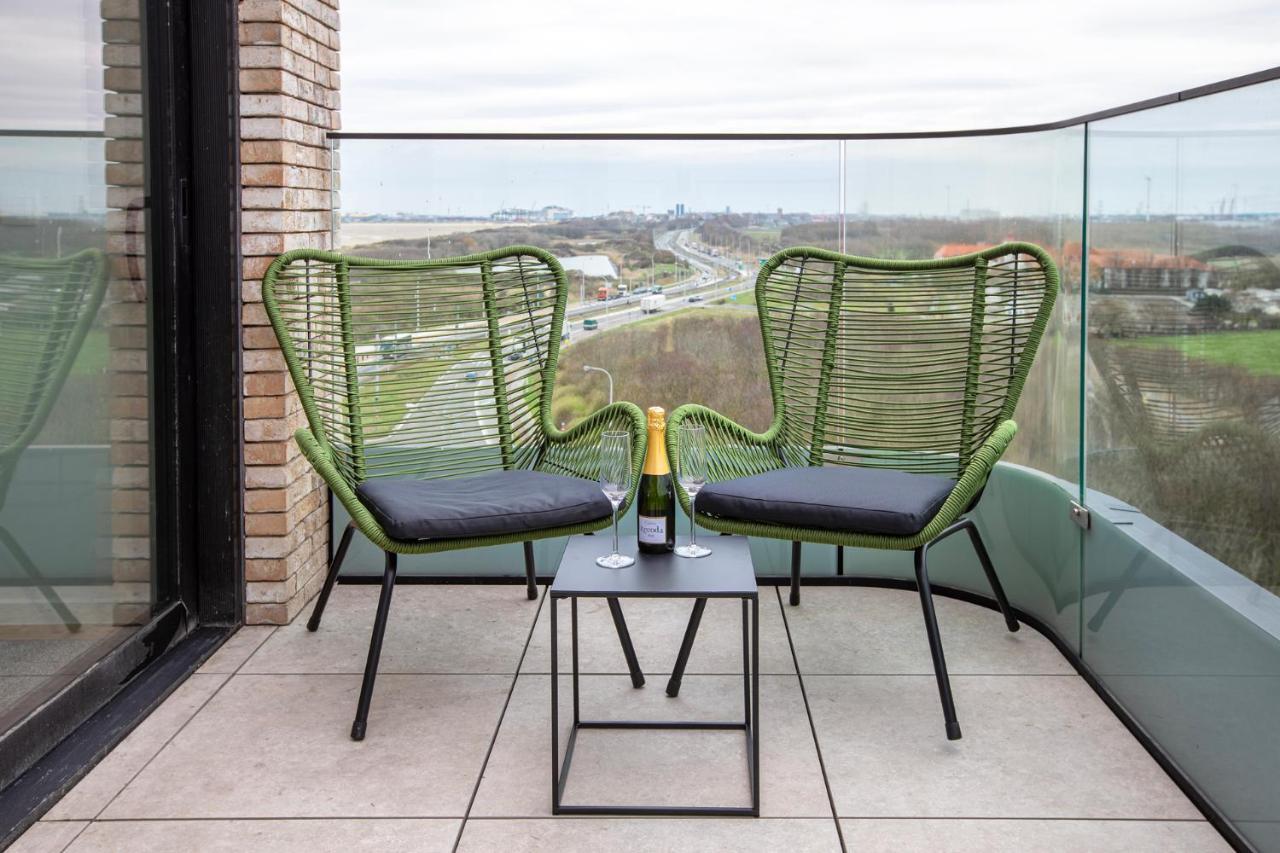 Modern En Gezellig Appartement Vlak Aan Het Strand Blankenberge Exterior foto